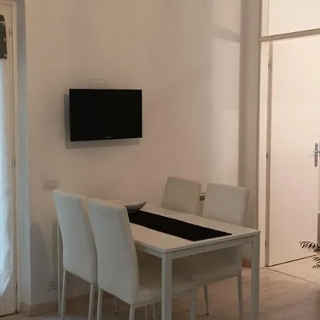 La Casina Di Ale Marina Di Carrara