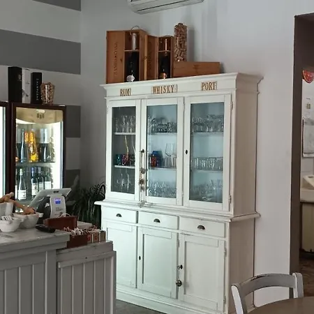 La Casina Di Ale Апартаменты Марина-ди-Каррара